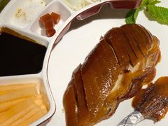 北京果木烤鸭-六合居(温江店)