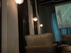 -浅深(世茂滨江精品店)