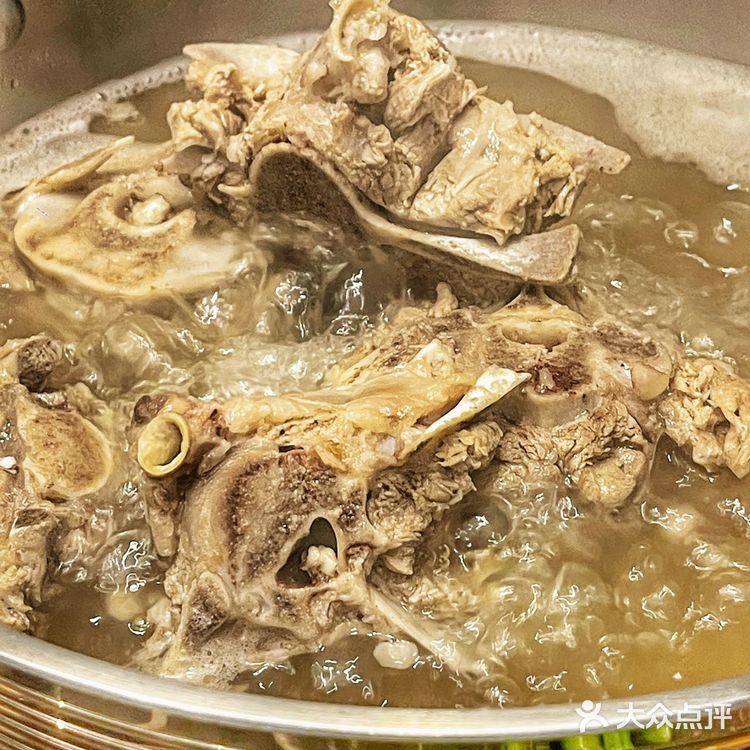 想要吃正宗地道的羊蝎子锅，一定要来这家❗️