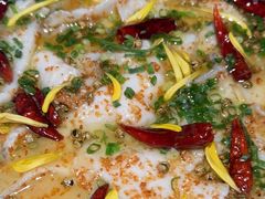 -渔语鱼酸菜鱼新川菜(来福士店)
