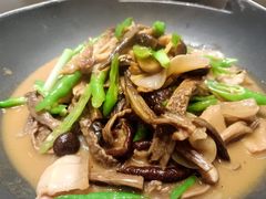 -钟掌勺忘不了地道湘菜(新天地假日广场店)