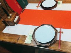 -荷风细雨·中国茶宴(世纪大道店)