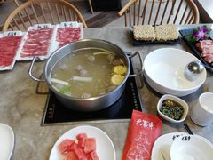 -大喜牛鲜牛肉火锅(营迹路店)