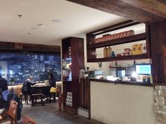 -包整·丝娃娃(一览甲秀楼风景店)