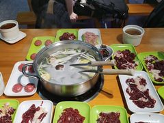 -养牛邓·潮汕牛肉海鲜自助火锅(广州店)