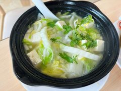 -闫家驴肉老店(华电一校店)