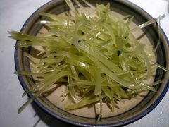 凉拌香莴笋-席家花园(巨鹿花园店)