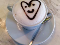 -La Mer Restaurant & Lounge