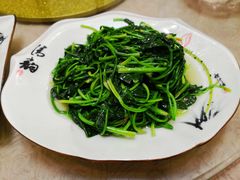 -吕四渔港码头海鲜餐厅