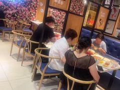 -辣小妮de川菜馆(红旗Mall店)