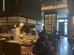 -岩盐·铁板料理(嘉里店)