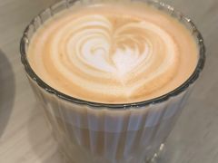 热拿铁-Perma Café樸門(五羊店)