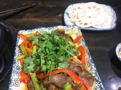 -乐山食古香跷脚牛肉