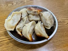 -黄阿姨锅贴大王(万航渡路店)