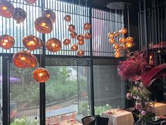 -黛遇·黛瓦宴花园餐厅