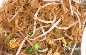 Bean Sprout Fried Rice Noodles