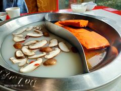 -大龙燚火锅(天钥桥路店)