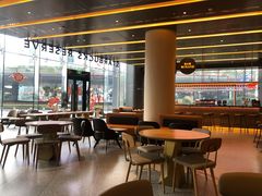 -星巴克臻选(上海合生汇1F店)