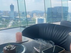 -Hi City·城市之巅