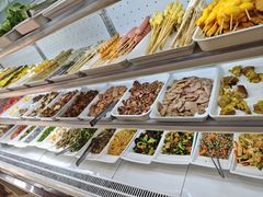 -哈尔滨小酒馆·鲜肉现穿自助烧烤(康新花园店)