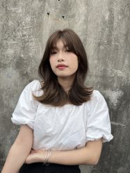 -发泽造型·烫发染发