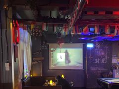 -聚点酒吧(龙湖滨江天街店)