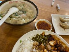 -小姜锅贴(凤凰街店)
