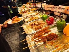 -渔纬港海鲜自助餐厅(湖里万达店)