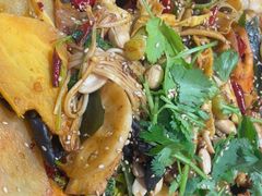 -醉人椒麻辣香锅(王府井喜悦店)