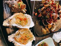 -烟熏火烤海鲜烧烤
