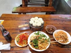 -王菊美食街·王菊面馆(总店)