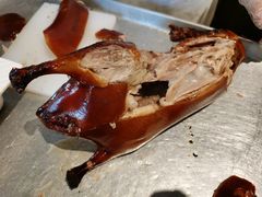 酥香嫩果木烤鸭-正德楼果木烤鸭·渔家菜(东港店)