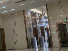 -雅斯特国际(广州白云火车站聚龙地铁站店)