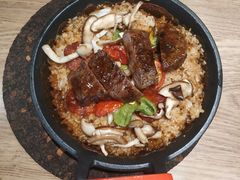 -必胜客(新中纬店)