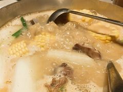 -肥仔文澳门猪骨煲(南京西路店)