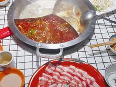 -山悦里 山野·鲜火锅(罗斯福广场店)