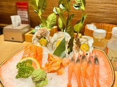 -枝魯枝魯自助料理