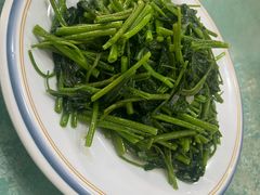 -鹤乡东北菜(崮山路店)