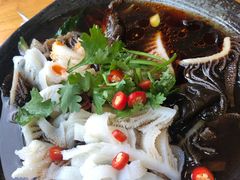 -丽江人家斑鱼火锅(保健路店)