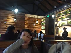-阿瓦山寨·湘菜现炒·剁椒鱼头王(咸阳总店)