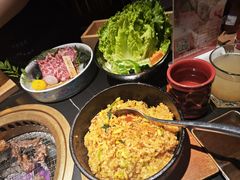-山川小町·极番烧肉(新地假日广场店)