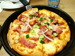 铁盘比萨-必胜客(新中纬店)