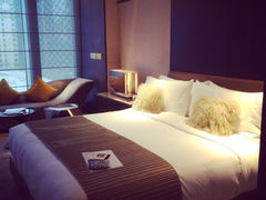 iphone_upload_pic-广州W酒店