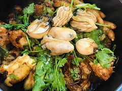 -芳村榕树头叹佬鸡煲(体育西店)