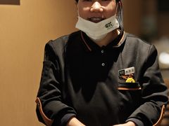 -梨花甄选自助烤肉(小寨原力场店)