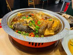 丹江口鱼头泡饼-宏状元现熬粥·京味菜(黄寺大街店)