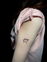 -木子·纹身店TATTOO穿孔·洗纹身