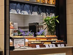 -川骄海鲜自助(王府井奥莱UP TOWN店原世界之花店)