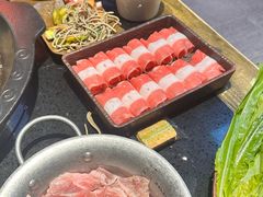 -宽板凳老灶火锅(台湾街店)