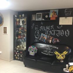 -Black Tattoo Studio